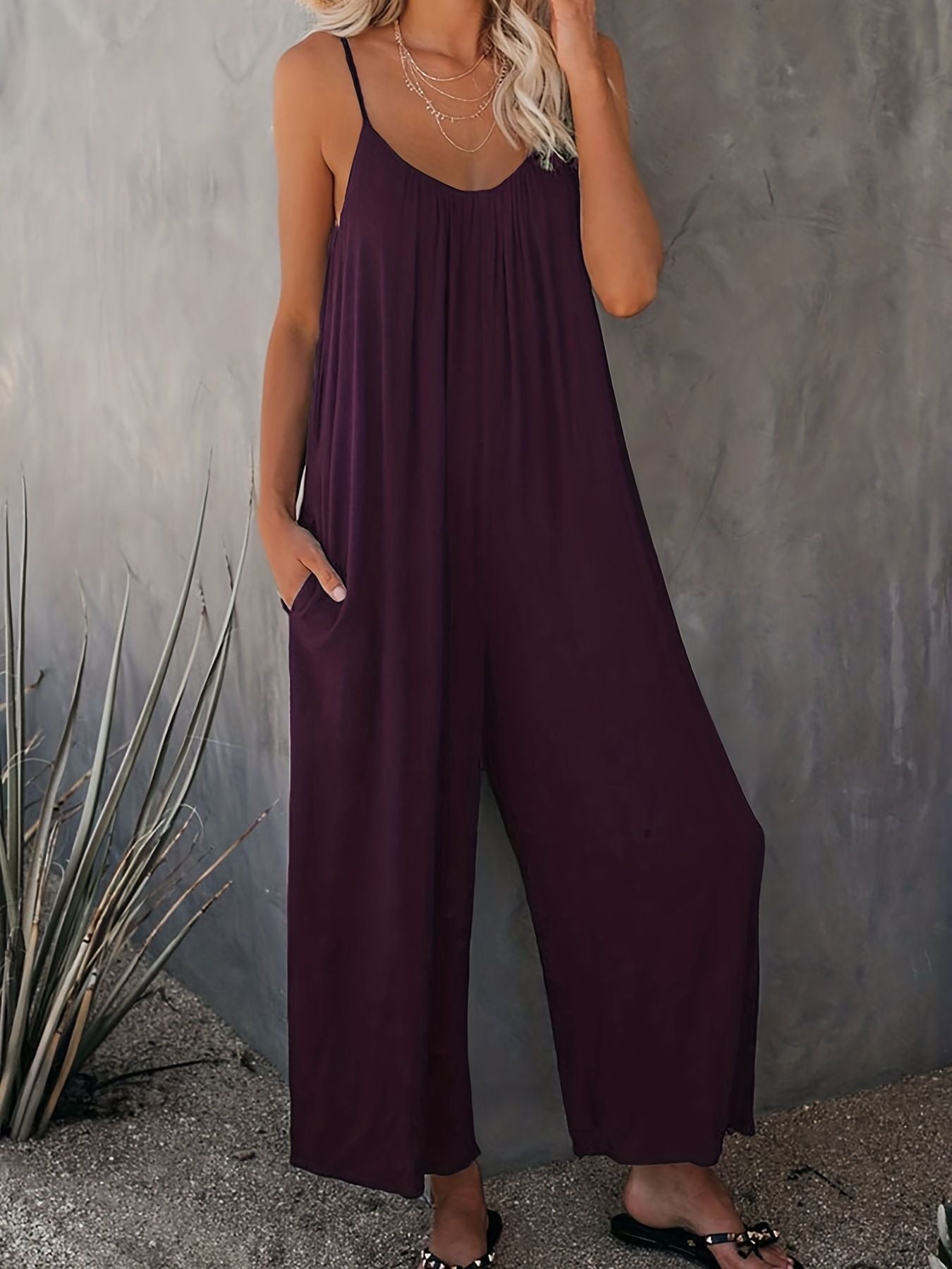 Hot Sale Casual Fashion Temperament Solid Color Suspender Jumpsuit For Women
