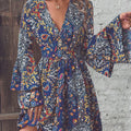 New Fashionable And Elegant Women'S Paisley Print V-Neck Flared Sleeve Dress