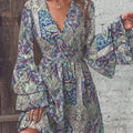 New Fashionable And Elegant Women'S Paisley Print V-Neck Flared Sleeve Dress
