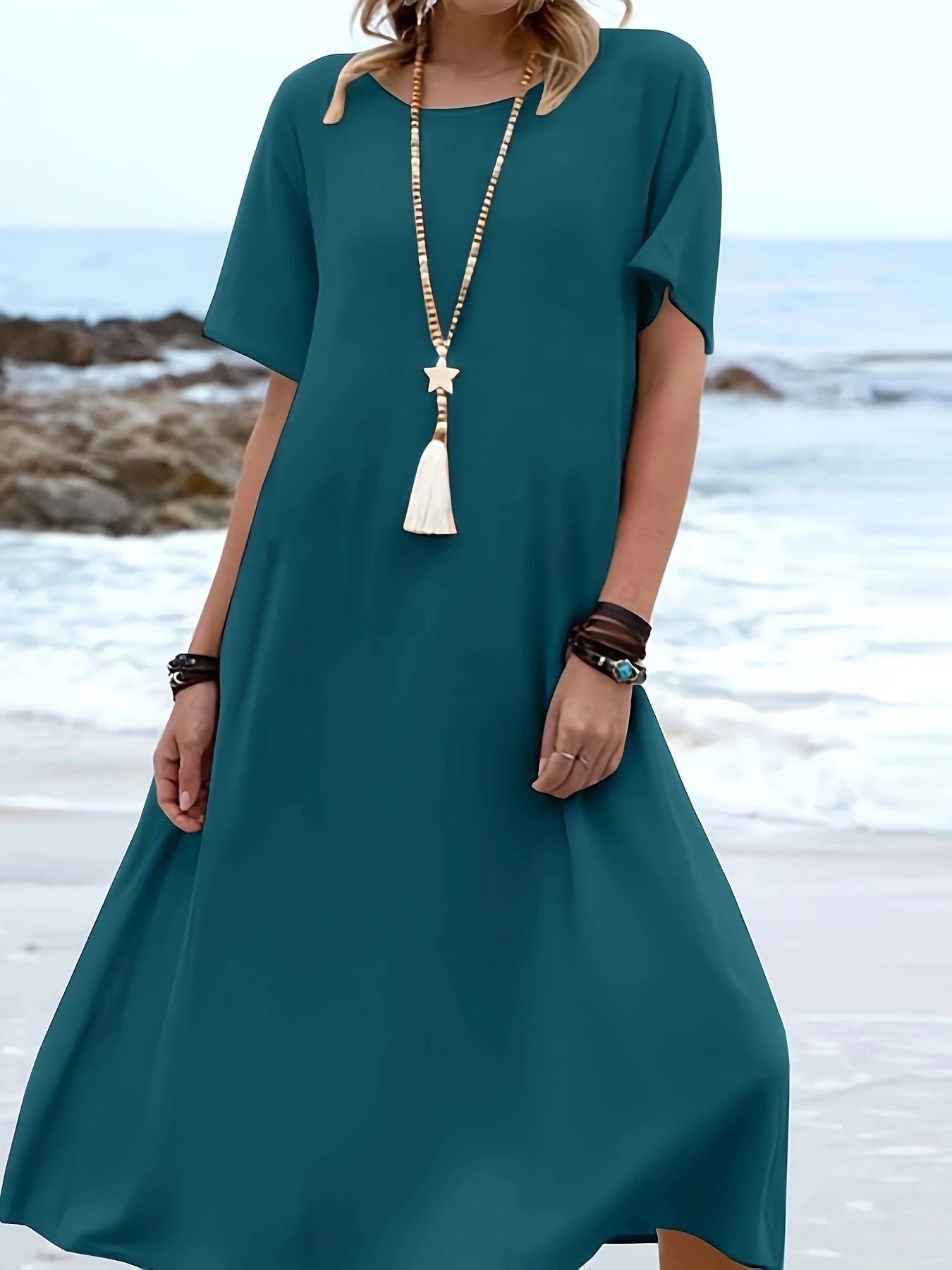 Summer Resort Style Solid Color Crew Neck Short-Sleeved Dress