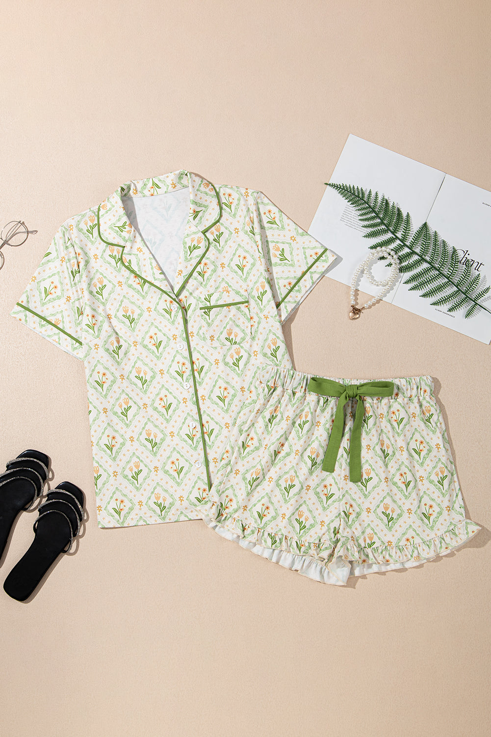 Green Floral Print Turn-down Collar Short Pajamas Set