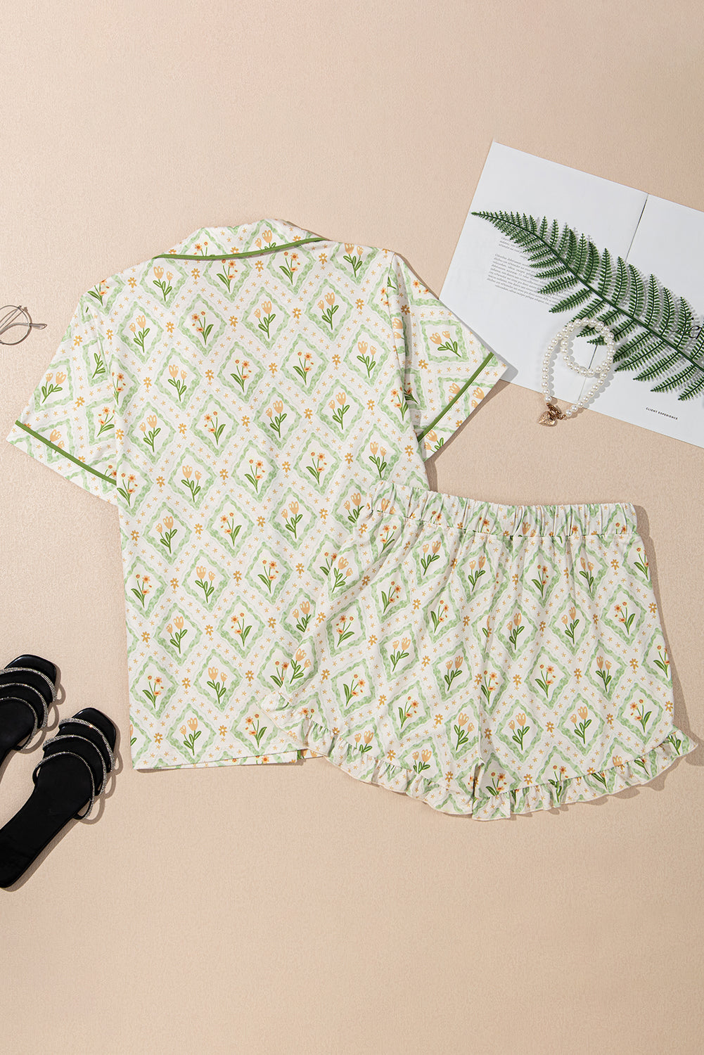 Green Floral Print Turn-down Collar Short Pajamas Set